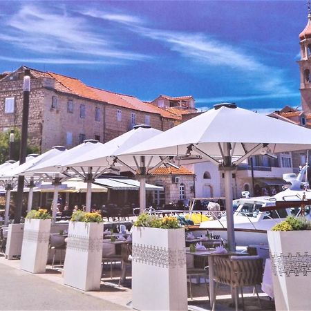 Apartments Marko Sutivan Insel Brac 외부 사진