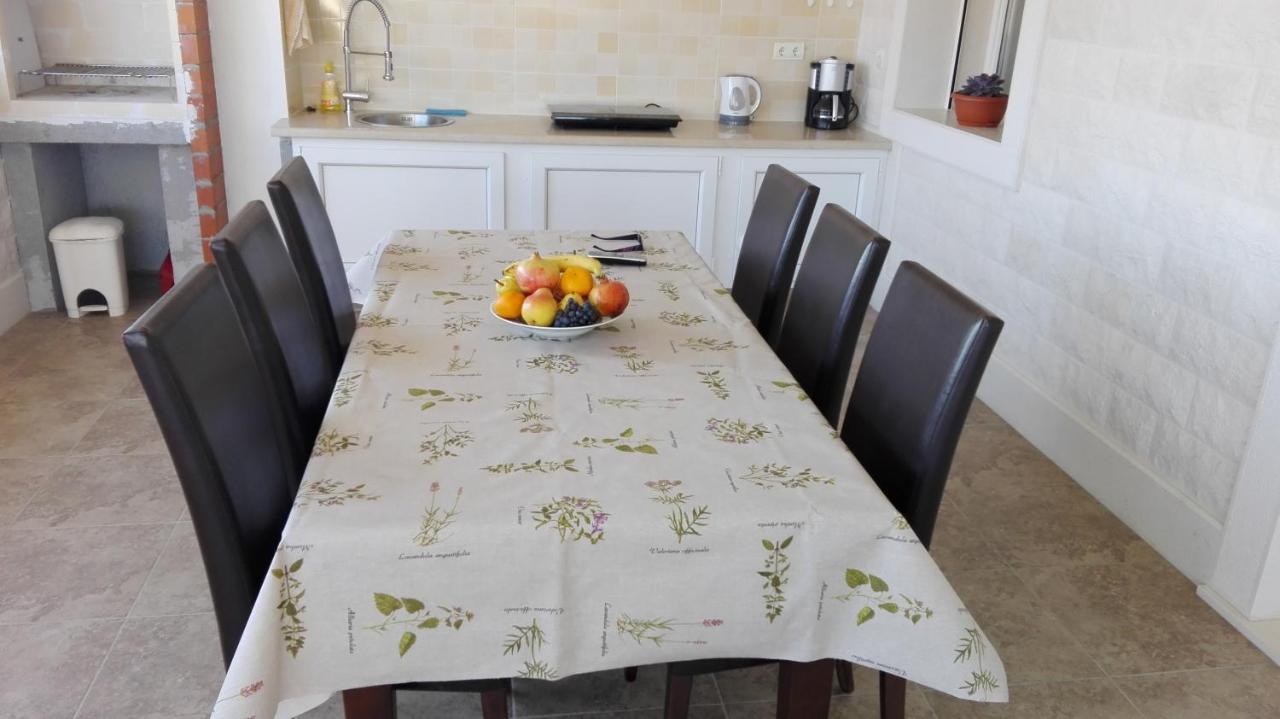 Apartments Marko Sutivan Insel Brac 외부 사진