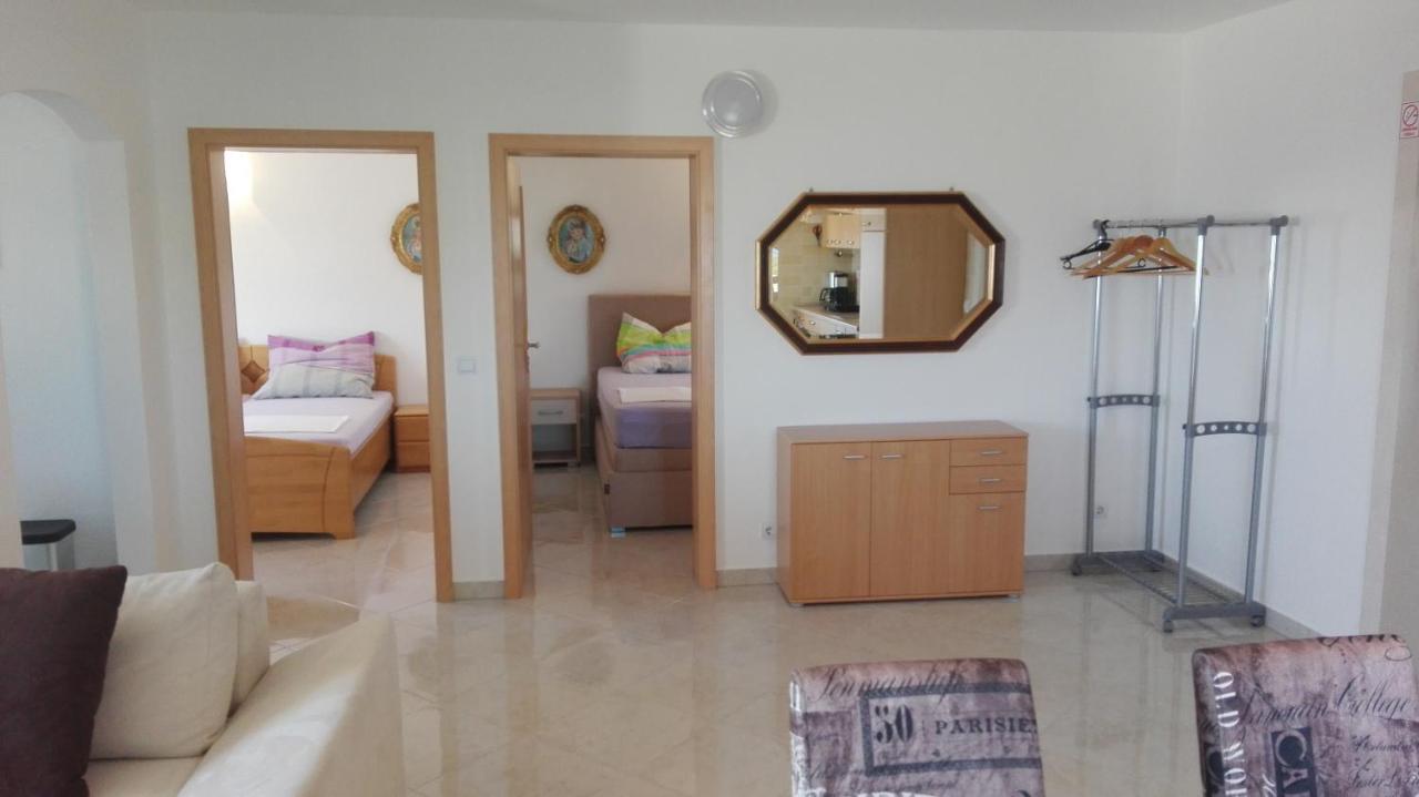 Apartments Marko Sutivan Insel Brac 외부 사진