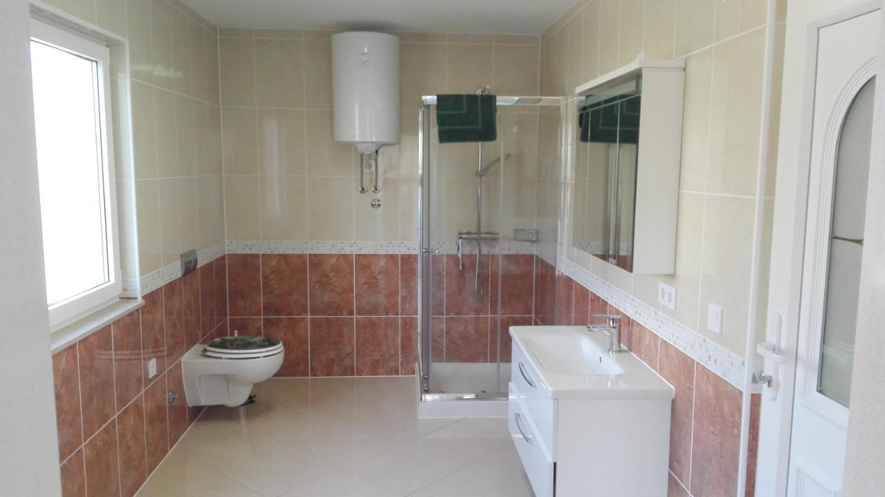 Apartments Marko Sutivan Insel Brac 외부 사진